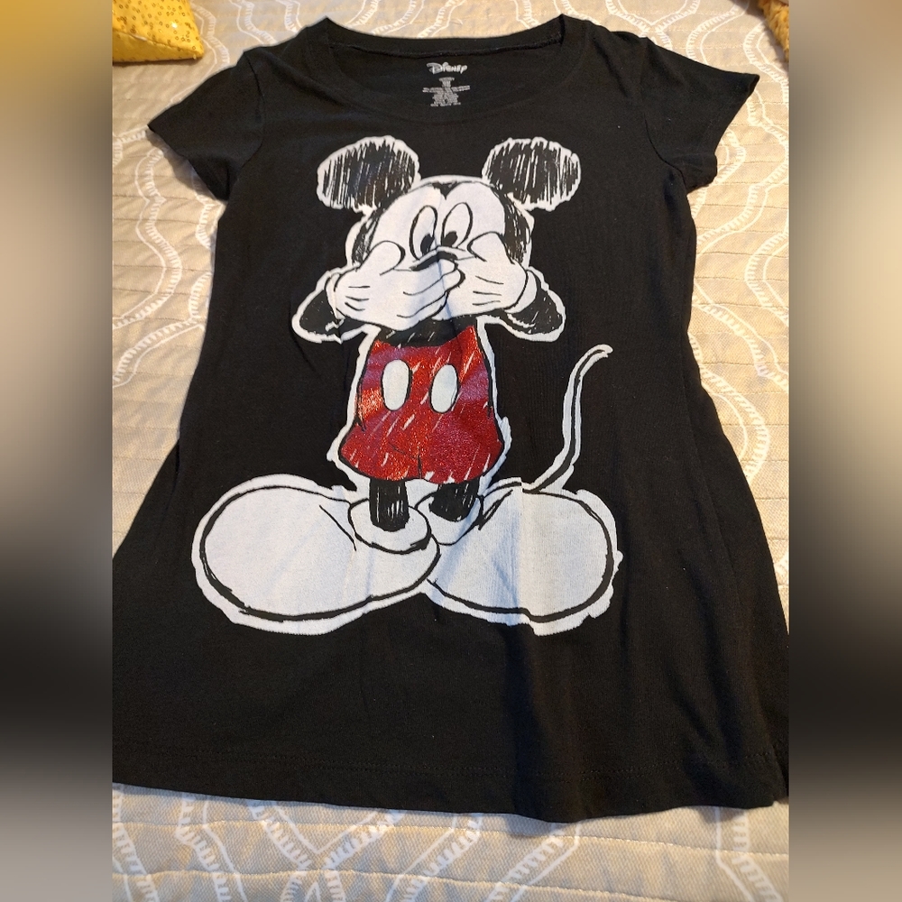 Disney Mickey Mouse t-shirt 7/8, medium